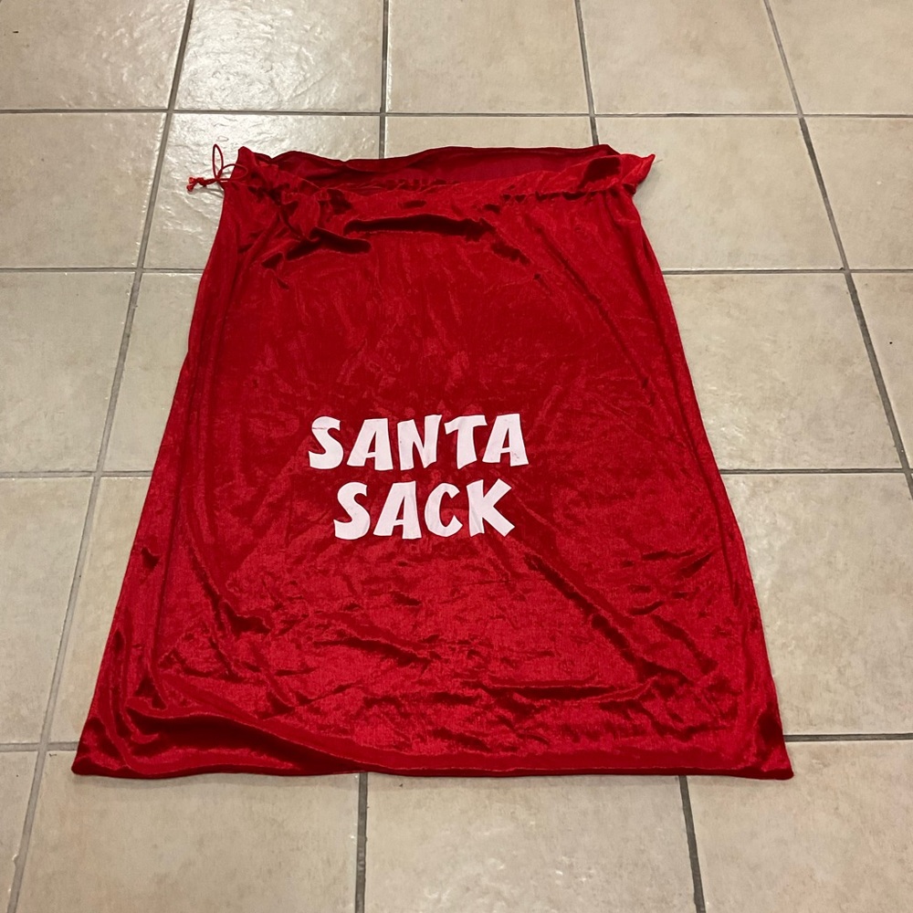 RED SANTA SACKS